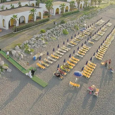 Club La Playa Hotel