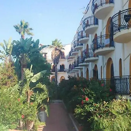 Club La Playa Hotel