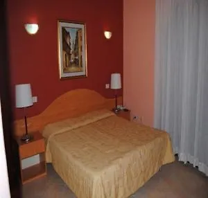 Hotel Club La Playa 3*